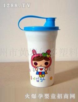 億多藍(lán)白色兒童水杯