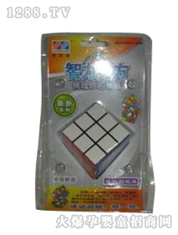 鎧勝隆5.5CM智力魔方
