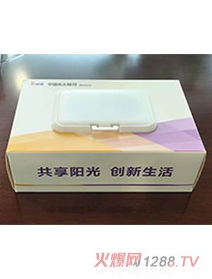 連點(diǎn)式盒裝濕巾